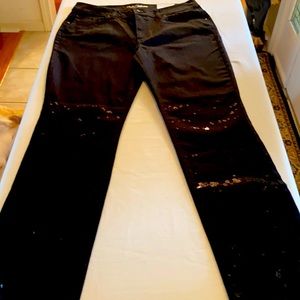 Chicos Platinum Slim Leg Sequin Twilight Pants Black brand New Size .5